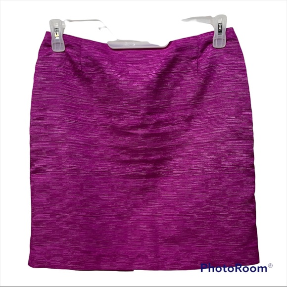 Antonio Melani Fushia Pencil skirt textured sheen Sz 8 night out wedding dressy - Picture 2 of 8